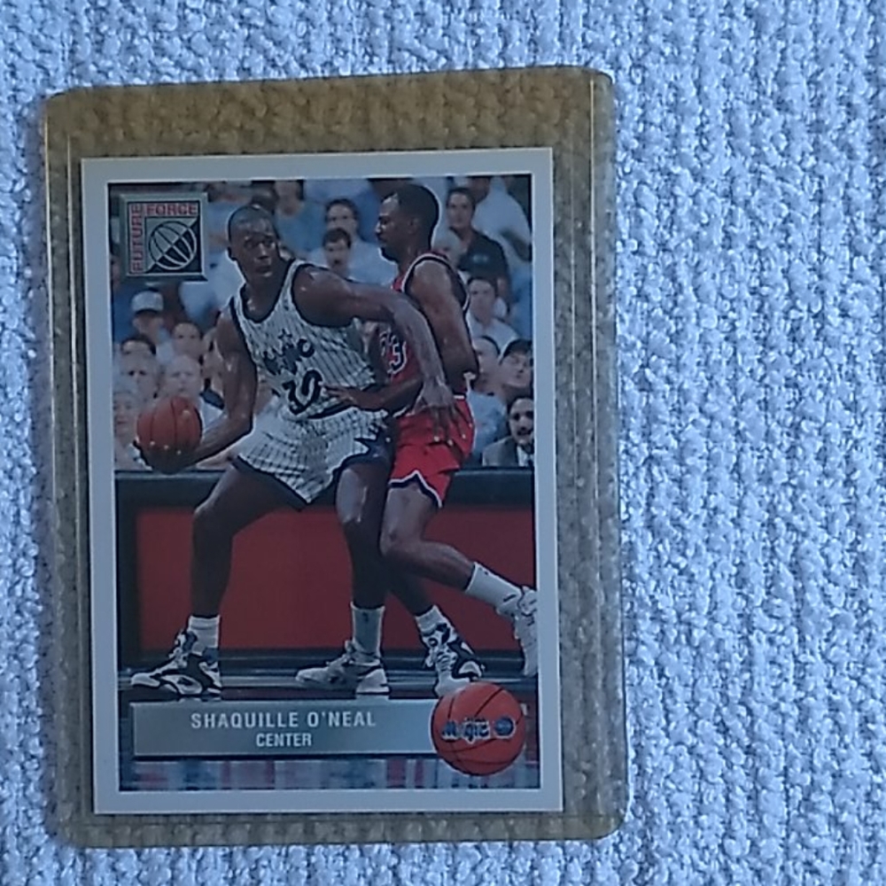 NBA collectable/trading card